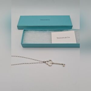 Tiffany & Co Silver Trefoil Key Pendant Necklace 15" Tiffany Chain w/Box